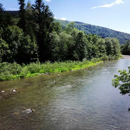 בית נופש брусний *